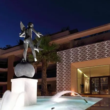 De Luxe Avec Piscine Et Terrasse Appartement *